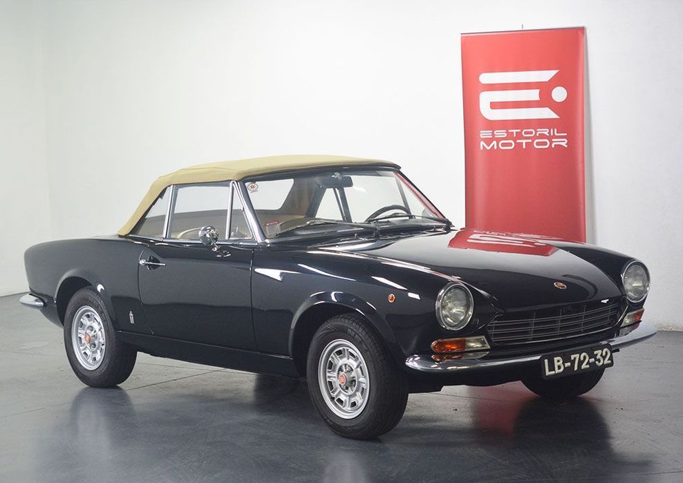 Fiat 124 Spider