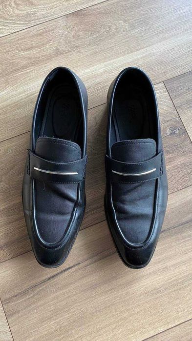 Sprzedam buty typu "loafers" marki Zara