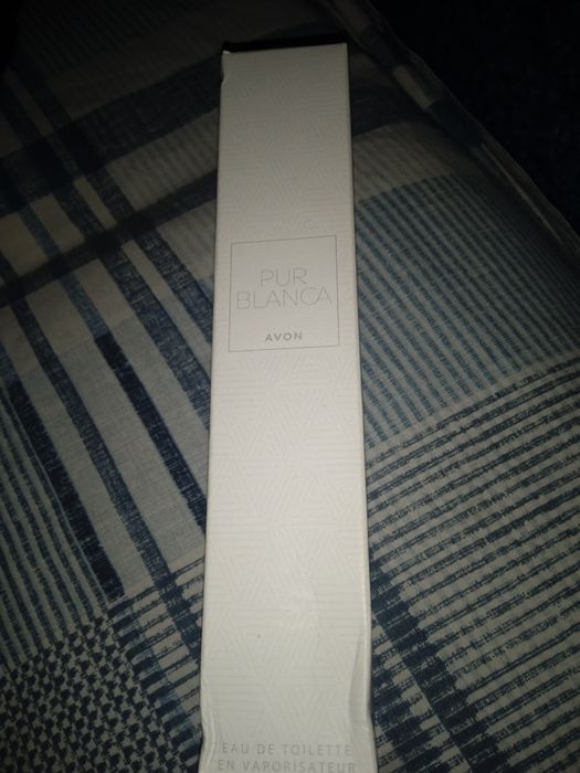 Продам туалетную воду PUR BLANCA.