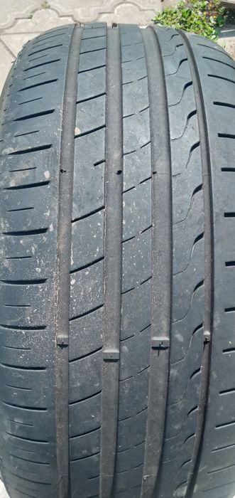 Продам резиновый экоспорт 225/50 17