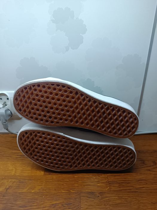 Buty Vans Suede Sk8-HI Sneakersy Mid Oryginalne r. 39