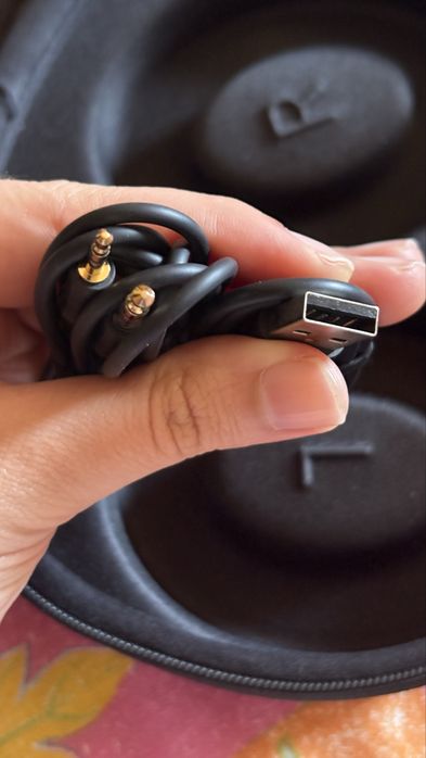 Auscultadores com cancelamento de ruido