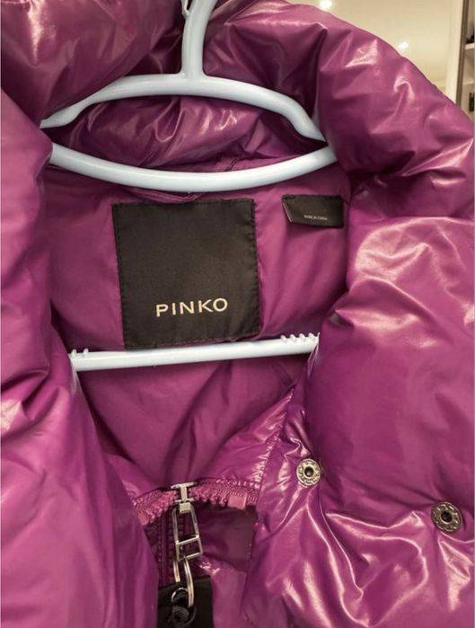 Куртка pinko, 40 розмір ( італійський), шапочка в подарунок