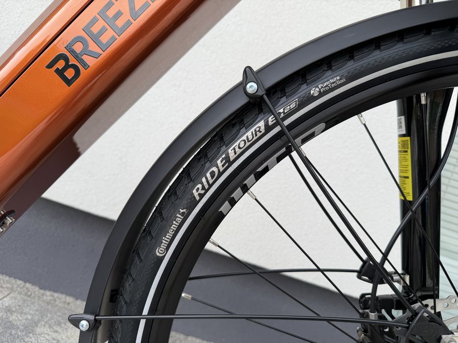 Breezer Powertrip EVO IG 2.5+ LS 2022 – E-bike Trekkingowy Bosch Active Plus 500Wh Nexus 8 | Rozmiar 45 cm