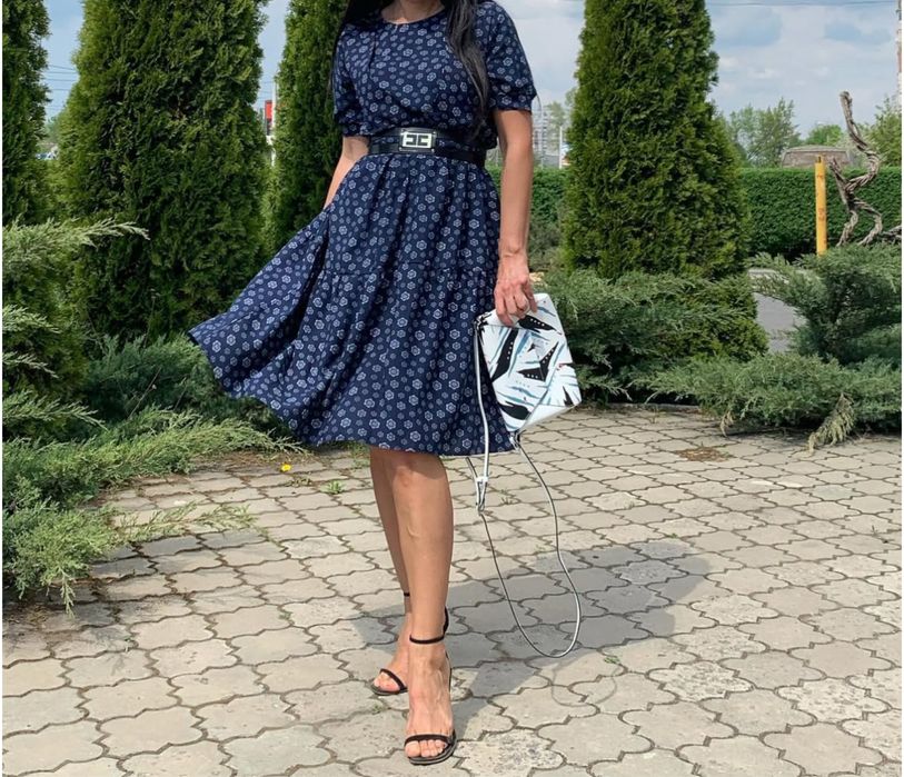 Сукня для вагітних годуючих