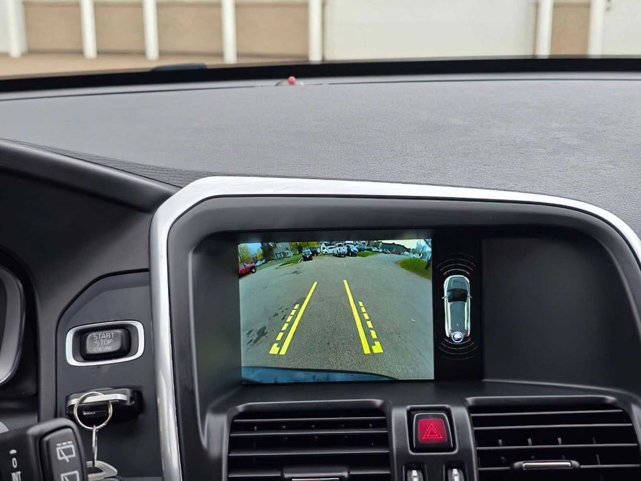 Volvo XC60      2015