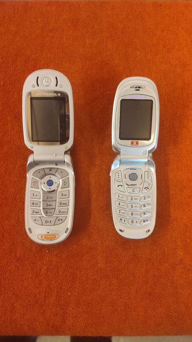 Samsung Motorola 3 telemóveis