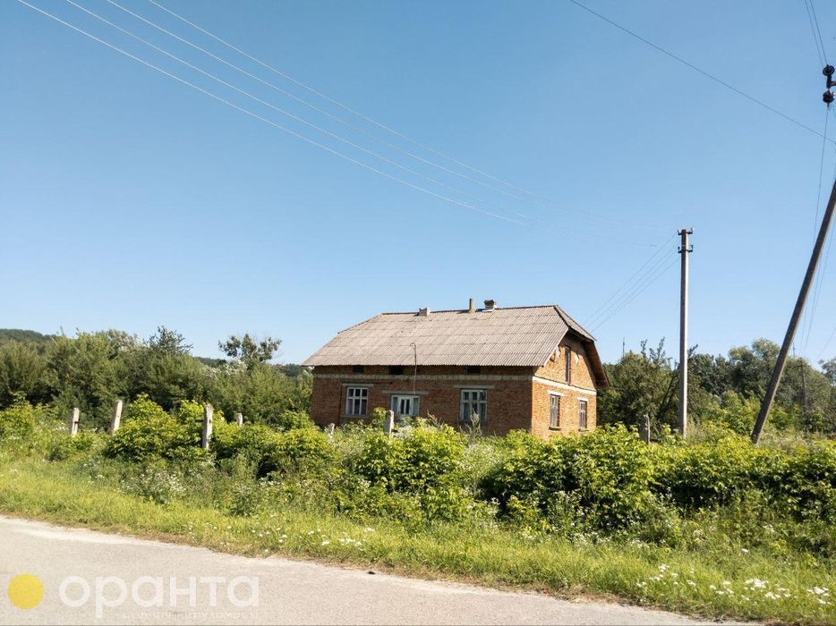 Продаж ділянки з будинком 50 сот. с. Миролюбівка