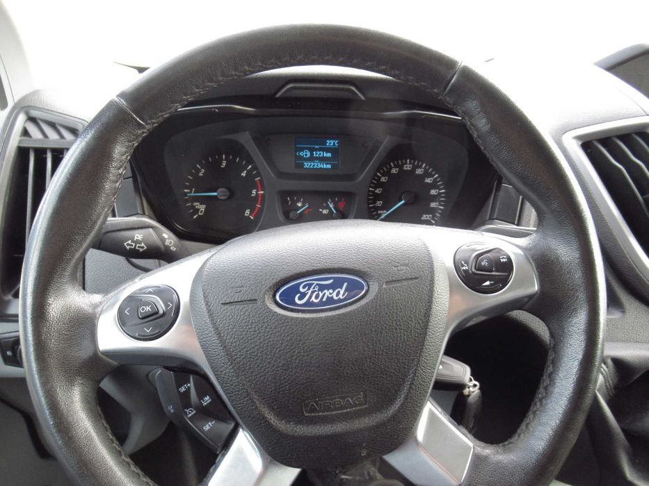 Ford Transit EcoBlue 2.0 doinwestowany webasto pneumatyka 2019 r.