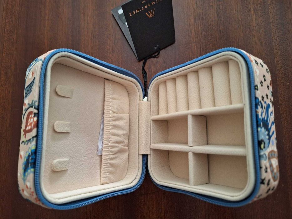 Porta joias de viagem