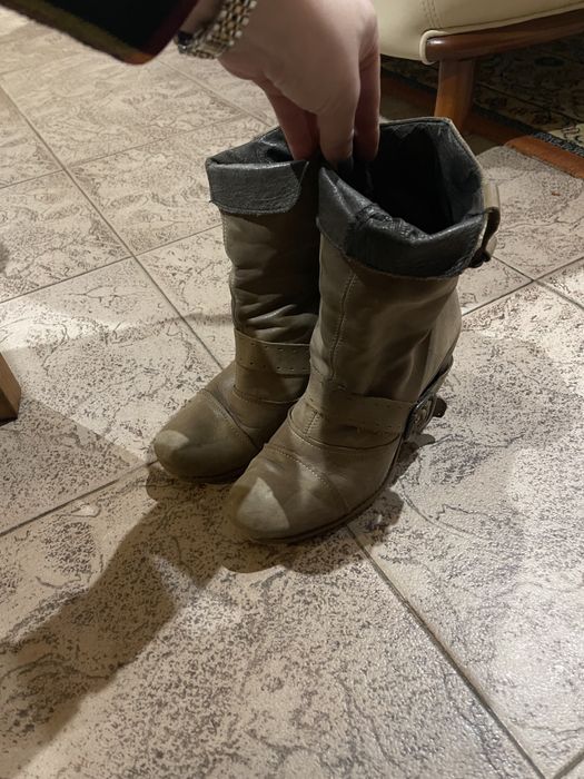 Botim Salsa estilo militar