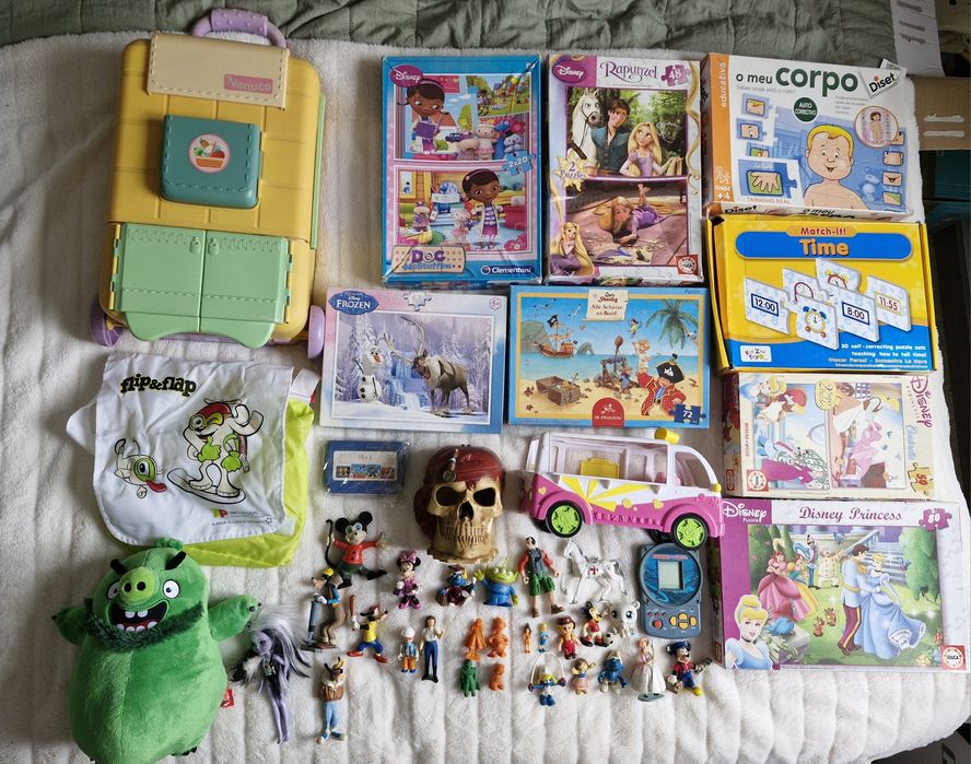 Brinquedos a 4€ cada