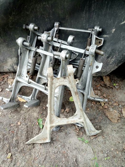 Колесо ява 18R 634-638 циліндри прибори бак бардачки стоп фара руль