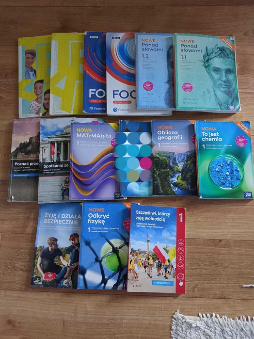 Sprzedam książki 1 Technikum, liceum. Tylko cały zestaw