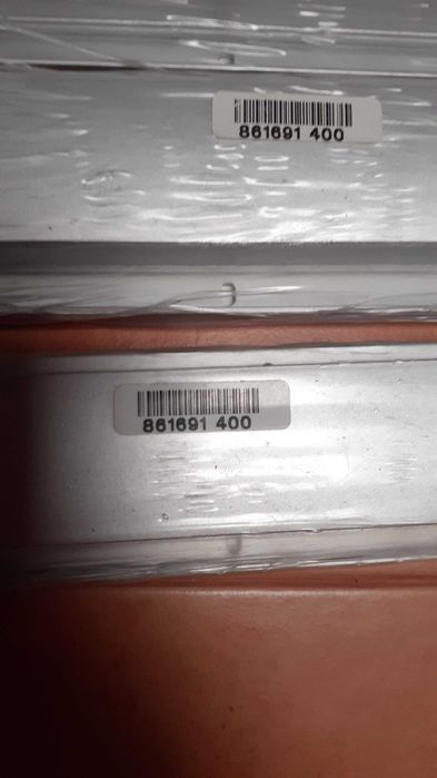 Cortina para janela Velux 40cm