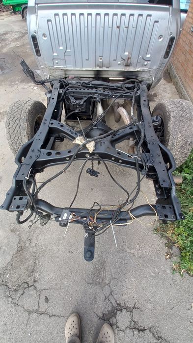 Піскоструй, пескоструй, фарбування. Антикор днище, рами.