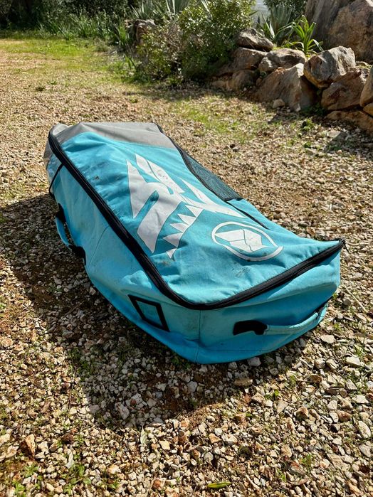 ZRay X1 9'9" SUP Insuflável – Kit Completo | Excelente Estado