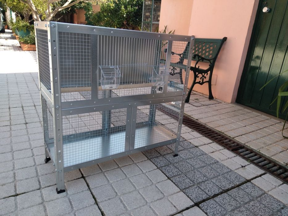 Gaiolas novas para -pássaros