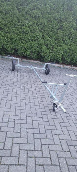 Wózek pod ponton – ocynkowany, solidny, jak nowy