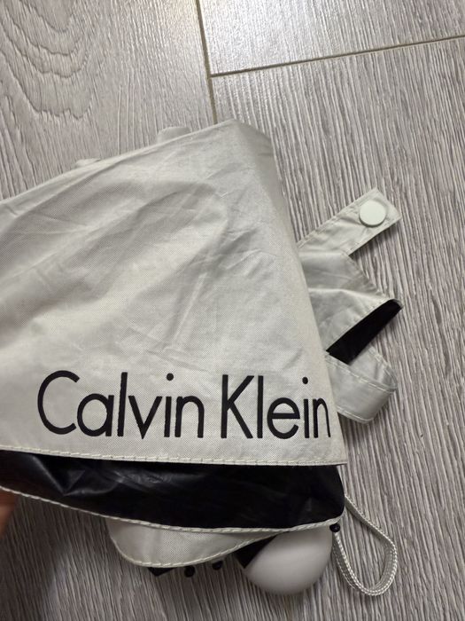 НОВЕ міні Calvin Klein компактна жіноча парасоля біла чорна сіра зонт