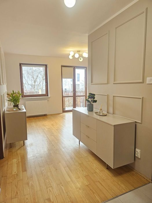 2 pokoje z garderobą i garażem – mieszkanie w centrum Piaseczna