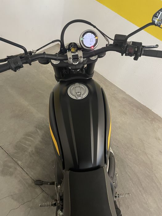 Ducati Scrambler Full Throttle 800