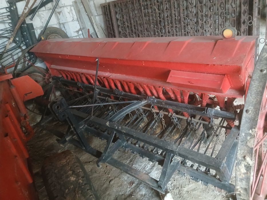 Sprzedam siewnik konny