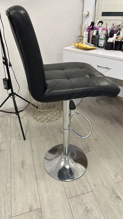 Продам стол бровиста