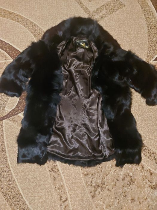 Гарна шуба з лисиці