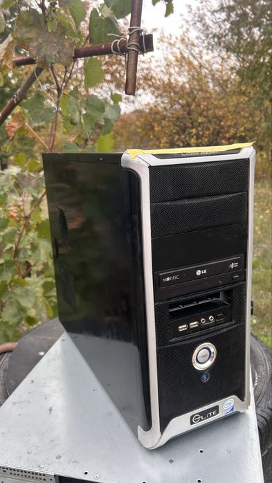 Продам системные блоки полностью в рабочем состоянии виндовс 10 НДД500