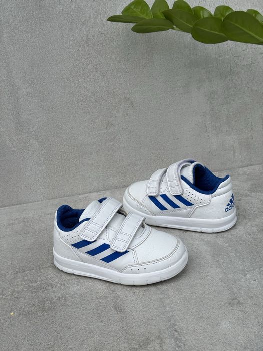 Кросівки adidas для хлопчика, устілка 13.5 см