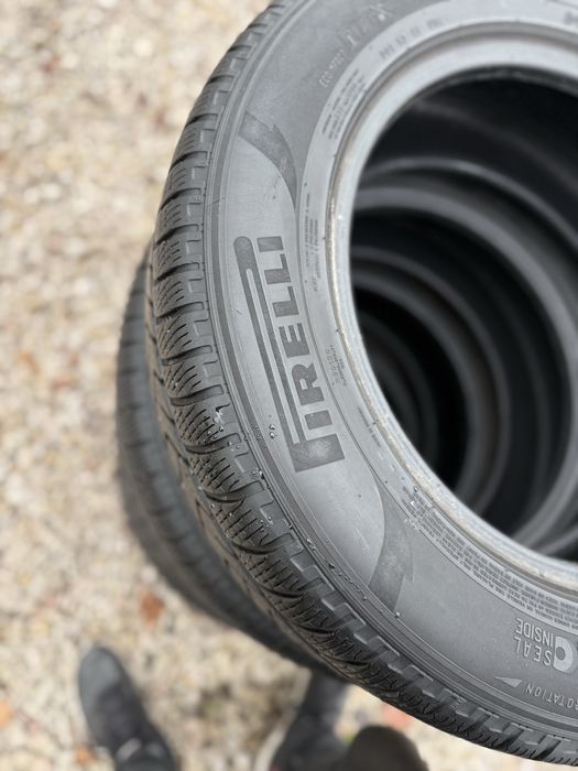 Opony zimowe 215/65/17 R17 Zima R17 Pirelli Scorpion Montaz na mjejscu