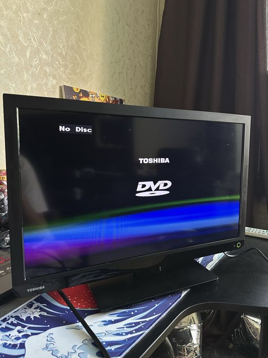 Телевізор Toshiba 24W1333G DVD тюнер