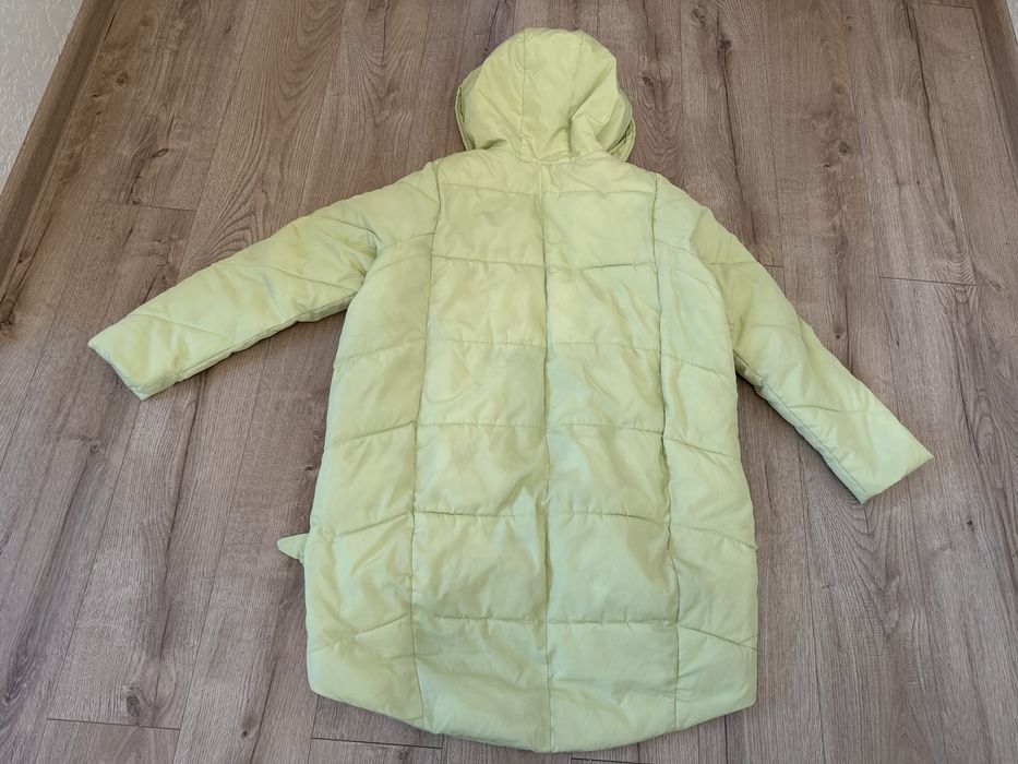 Зимова куртка , розмір S-M
