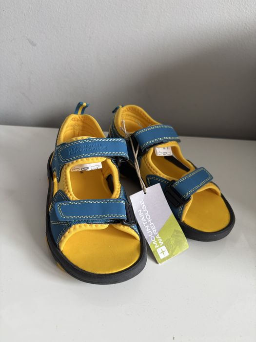Sandaly dzieciece chlopiece ,rozmiar 30,5,nowe ,firma mountainwarehous