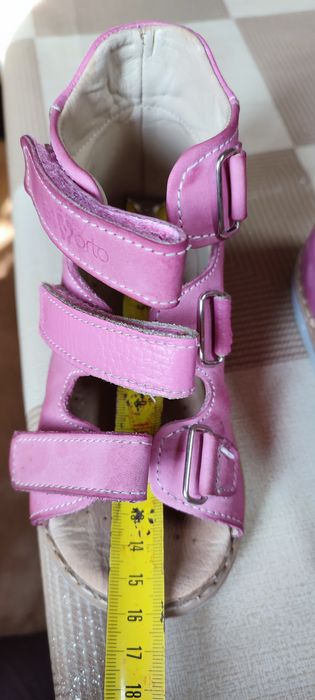 Продам босоніжки ортопедичні 24 розмір