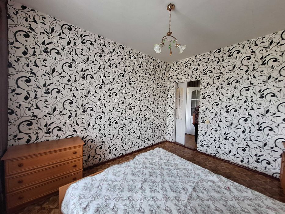 2-кімнатна 52м район зупинки "Авіаторів" м.Бориспіль