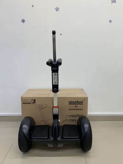 Гироскутер Ninebot mini Pro  черный/белый