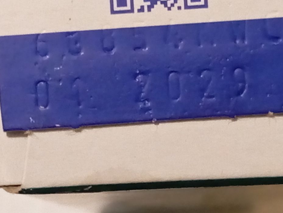 Sensodyne Deep Clean pasta do zębów 75ml 8 szt.