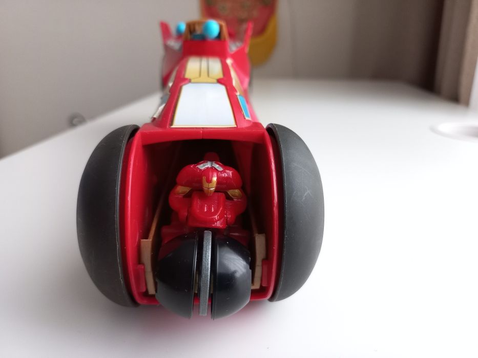 Пускатель для мотоцикла Hot Wheels серии Marvel