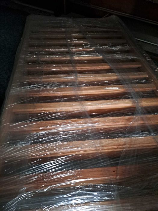 Cama de grades com colchão
