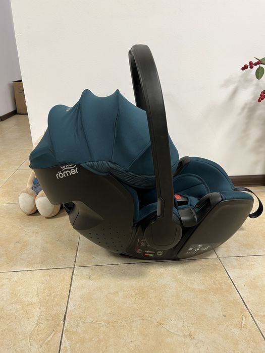 Автокрісло Britax Römer Baby-Safe 5Z Група 0+ (0-13 кг) автолюлька