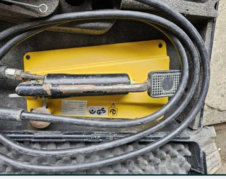 Инструмент rehau