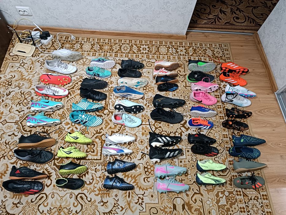 Футбольне взуття всі розміри