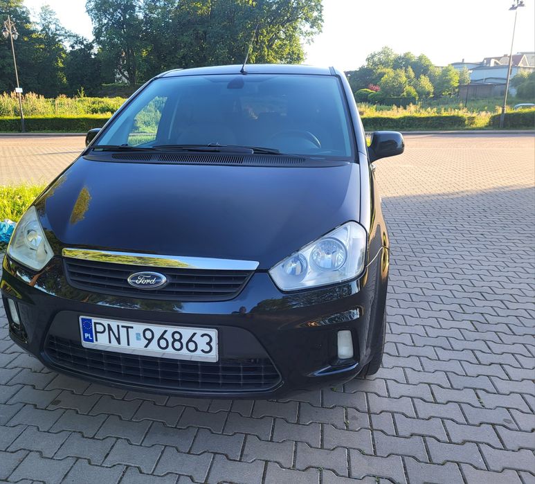 Ford C-Max 2010.