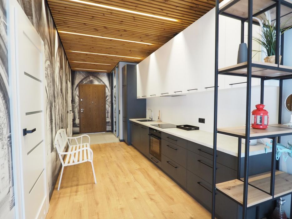 Do wynajęcia dwupokojowy loft przy ul. Tymienieckiego 25D.