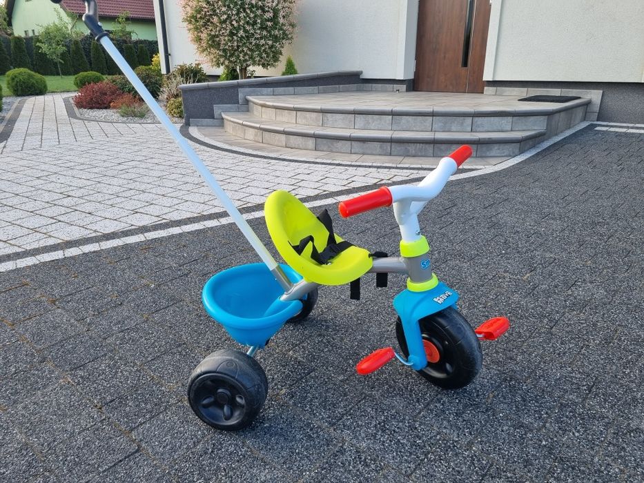 Rowerek trójkołowy Smoby z przyczepką