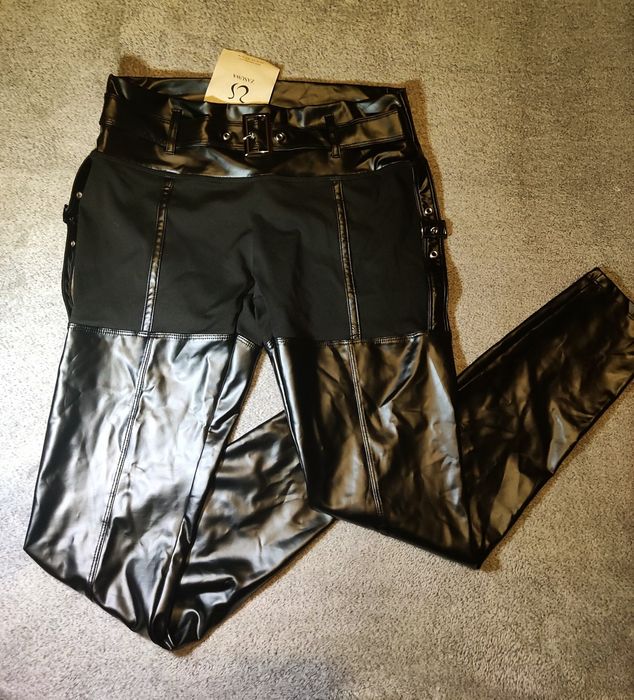 Legginsy/ spodnie obcisłe Zasuwa z klamrami,nowe,r. S-L