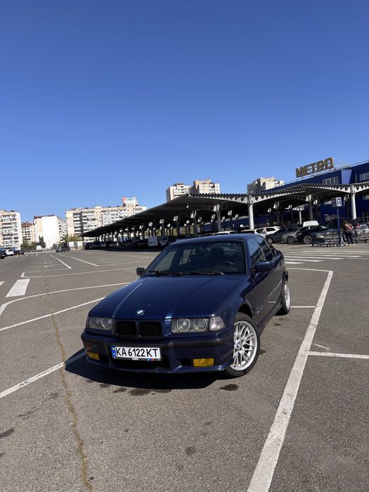Е36 318i 1996г рест М50б25