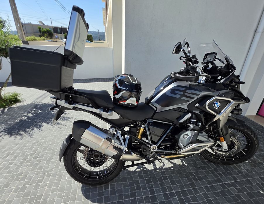 BMW GS R1250 Triple Black